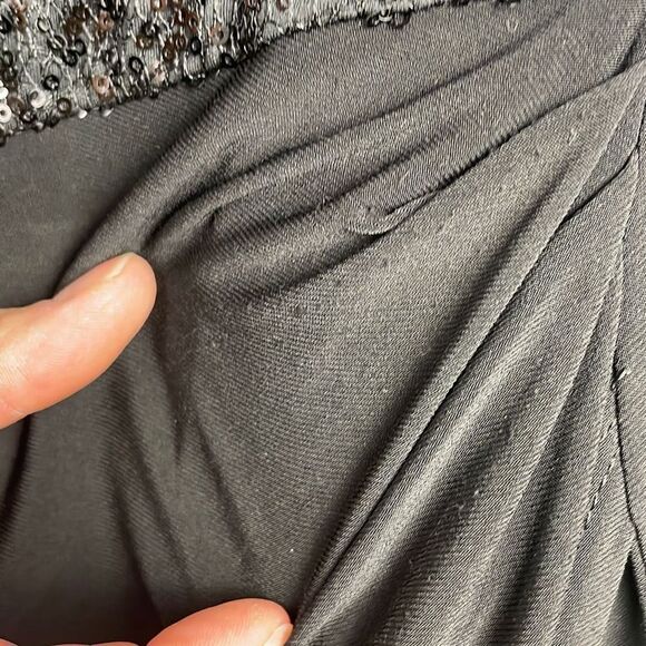 Chaps Evening Black Asymmetrical Sequin Accent Long Evening Gown sz 6 - Picture 8 of 9